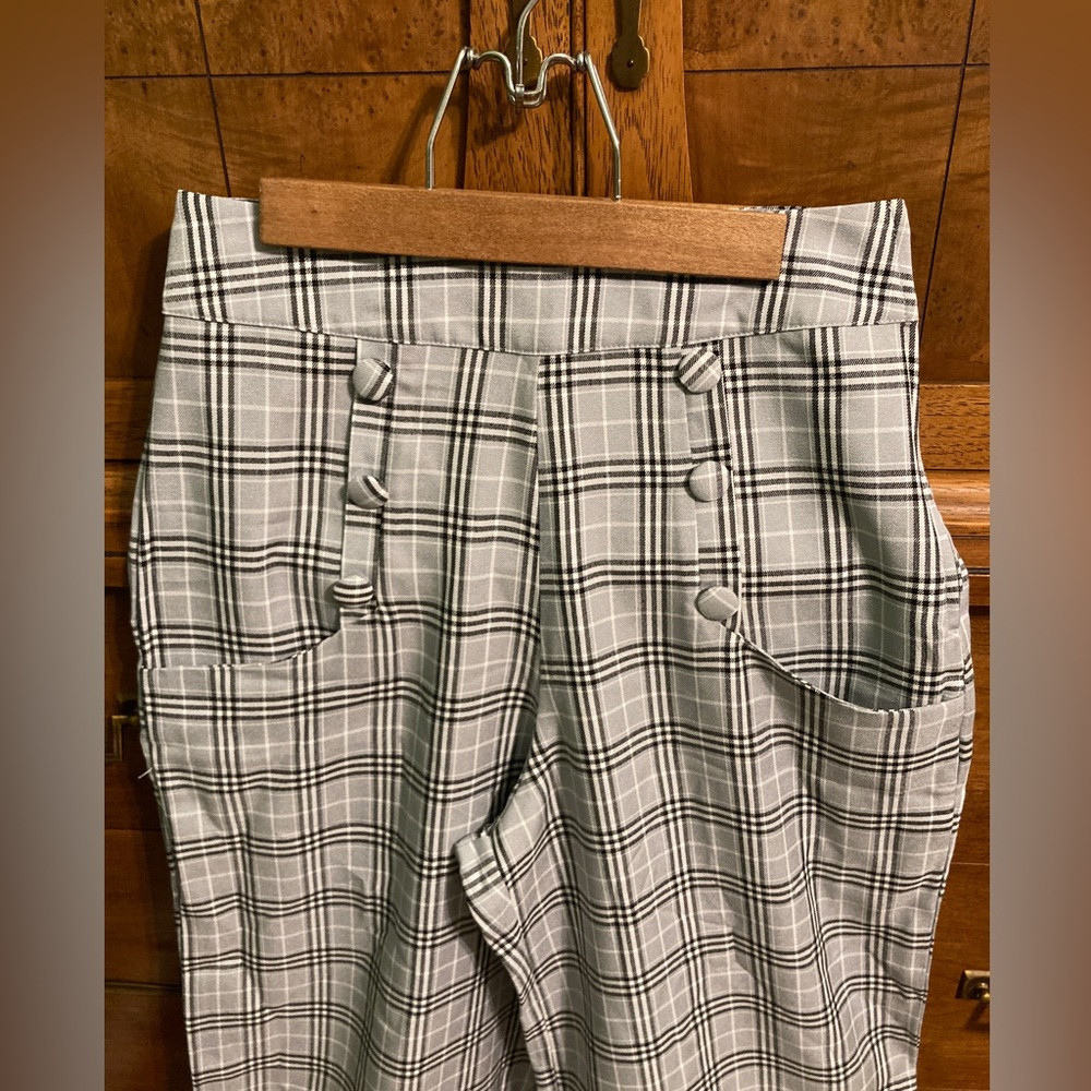 Plaid 1940’s Reproduction Unique Vintage High-Waisted, Wide Leg Trousers